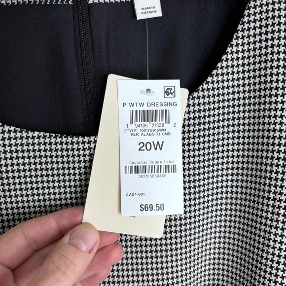 ON 34th Houndstooth Double Weave Sheath Dress Size 20 NWT - Picture 9 of 15